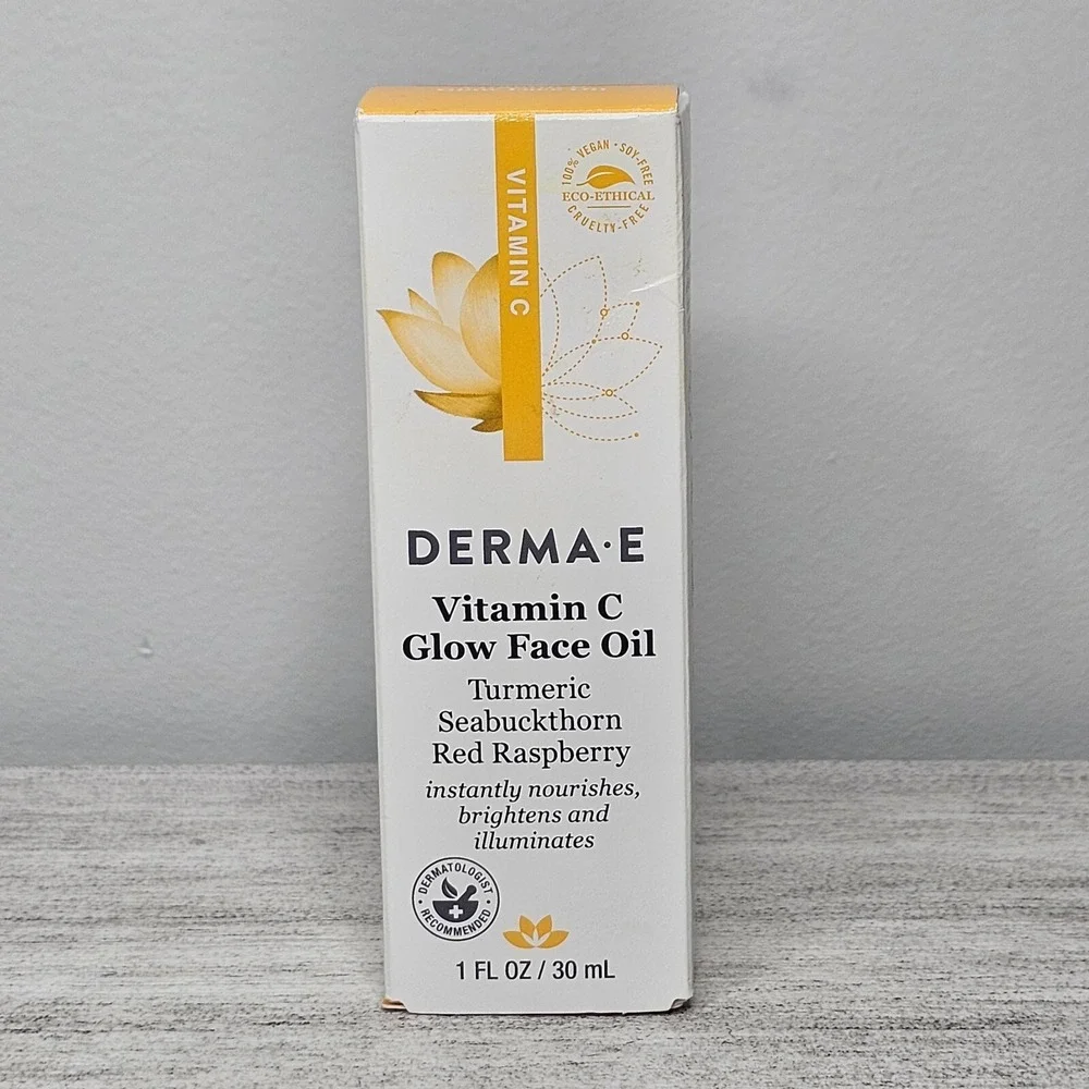 DERMA E‎ Vitamin C Glow Face Oil w/Tumeric Red Raspberry 1 oz Exp 4/27 NEW